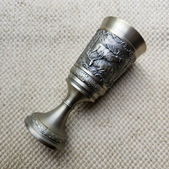 PEWTER Art 3D Hunting Scene Wine GOBLET Man smoking Pipe Deer Stag Leaf Chalice - Picture 3 of 8